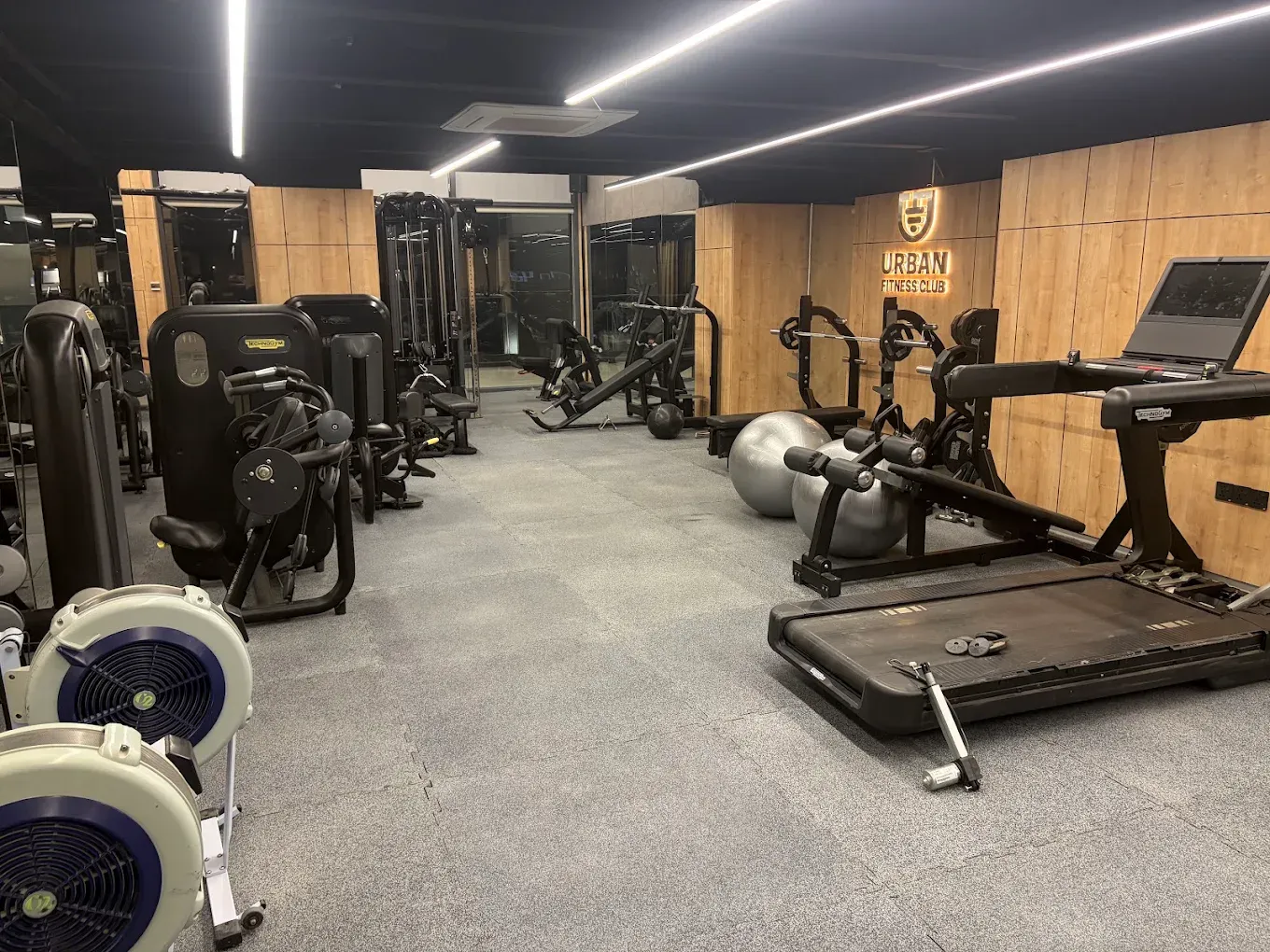 Urban Fitness Club – completed cardio zone